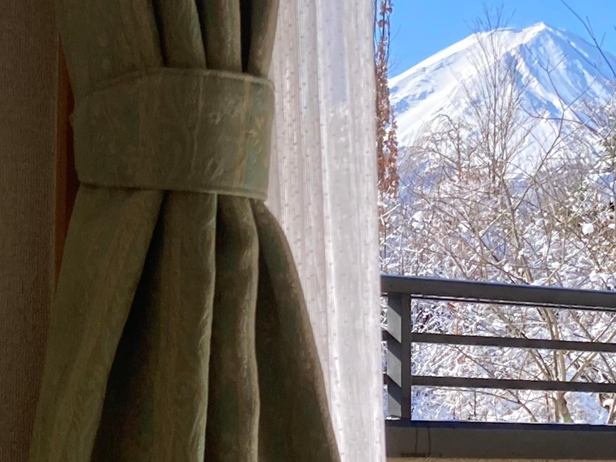 Vila 富士の樱house 宝栄 Fudžikawagučiko Exteriér fotografie